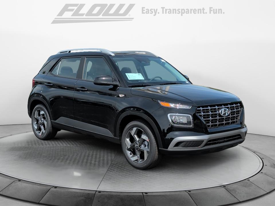 2026 Hyundai Venue SEL w/ 2-Tone Roof IVT's photo
