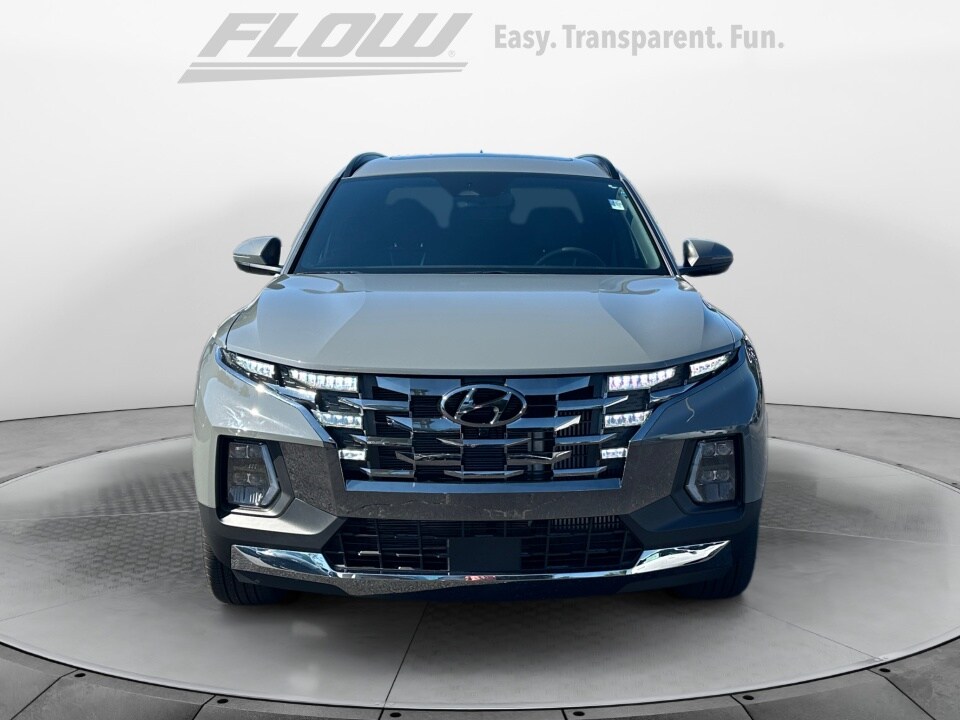 2024 Hyundai Santa Cruz Limited photo 2