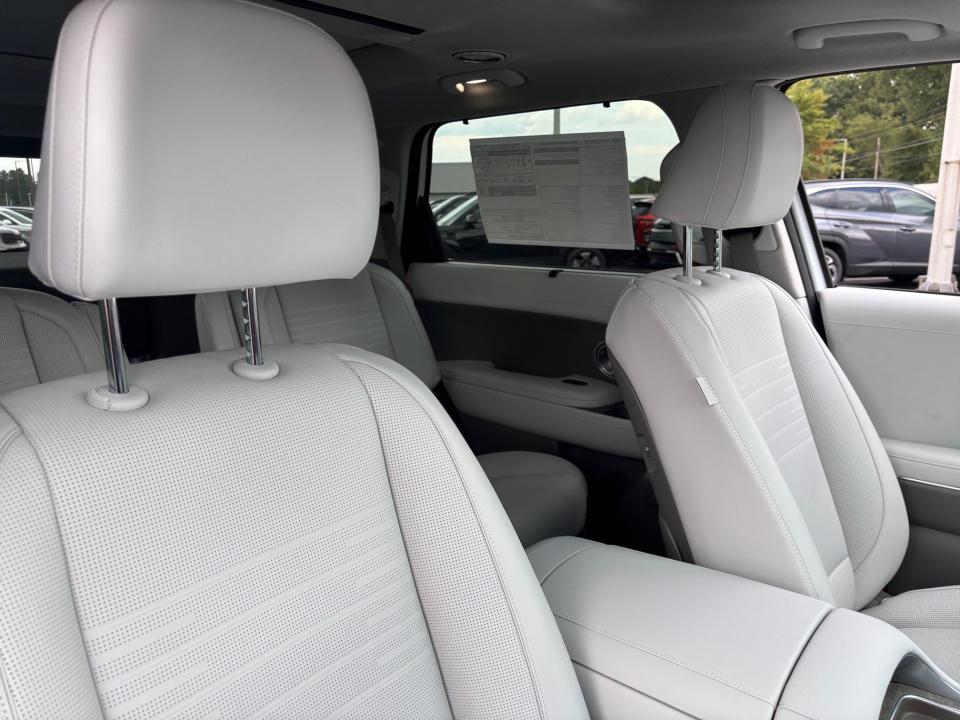 2026 Hyundai Palisade Limited - Photo 29