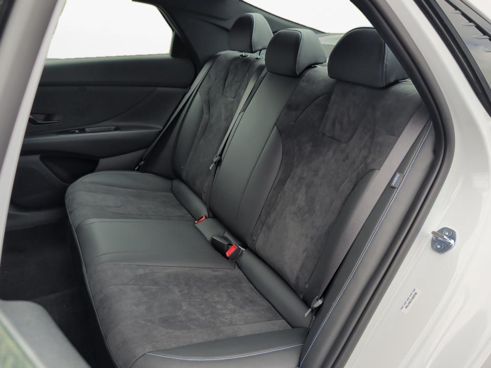 2026 Hyundai Elantra N - Photo 12