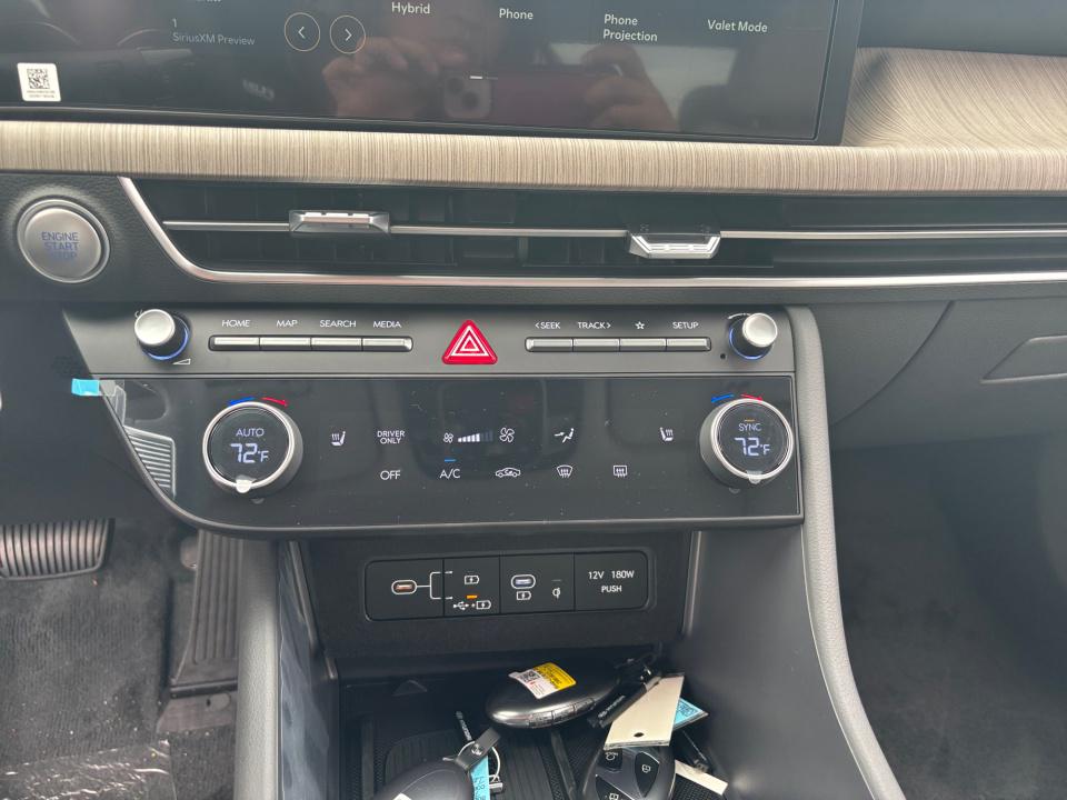 2026 Hyundai Sonata Hybrid SEL - Photo 18