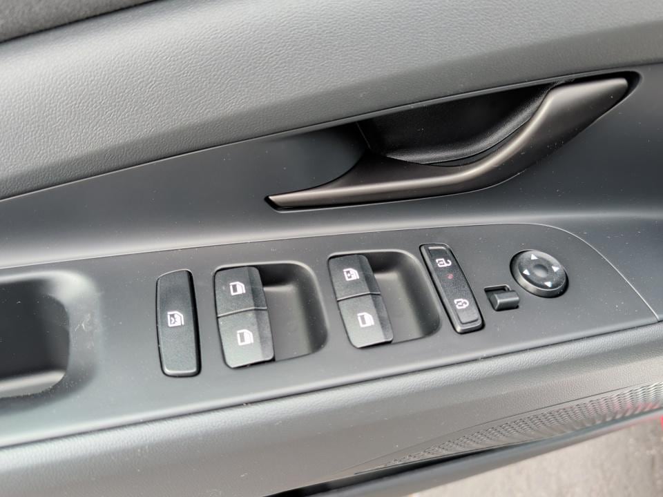 2026 Hyundai Elantra N - Photo 32