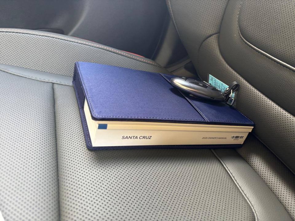 2025 Hyundai Santa Cruz Limited - Photo 34