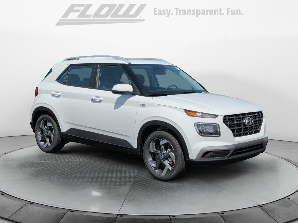 2026 Hyundai Venue SEL w/ 2-Tone Roof IVT's photo