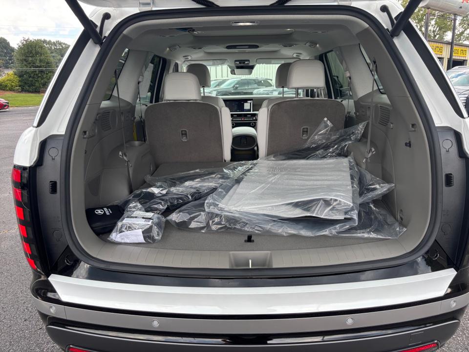2026 Hyundai Palisade Limited - Photo 15
