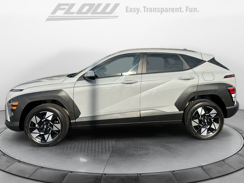 2024 Hyundai Kona SEL photo 4