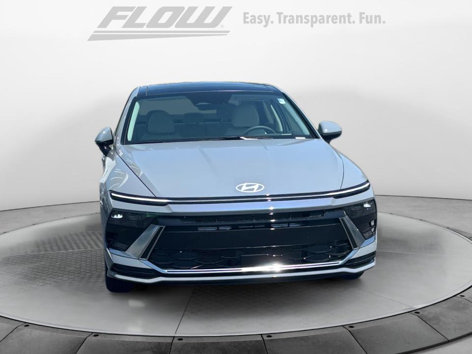 2025 Hyundai Sonata SEL Convenience photo 2