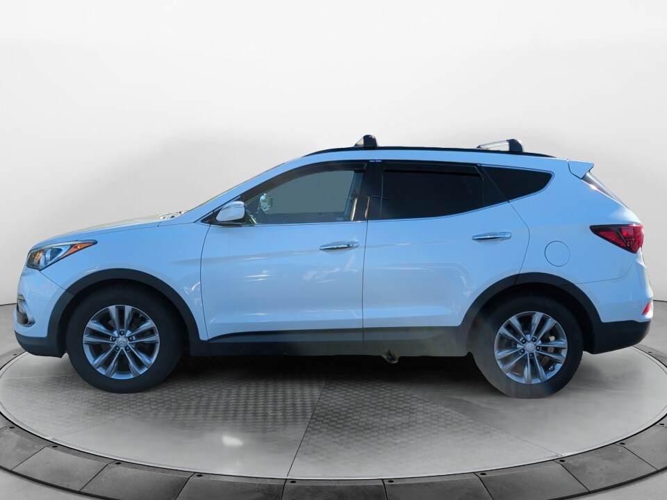 2017 Hyundai Santa Fe Sport 2.0T photo 4