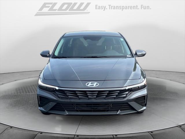 2025 Hyundai Elantra Hybrid Blue photo 2