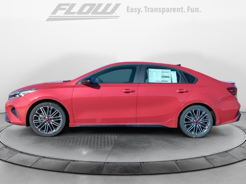 2024 Kia Forte GT photo 4