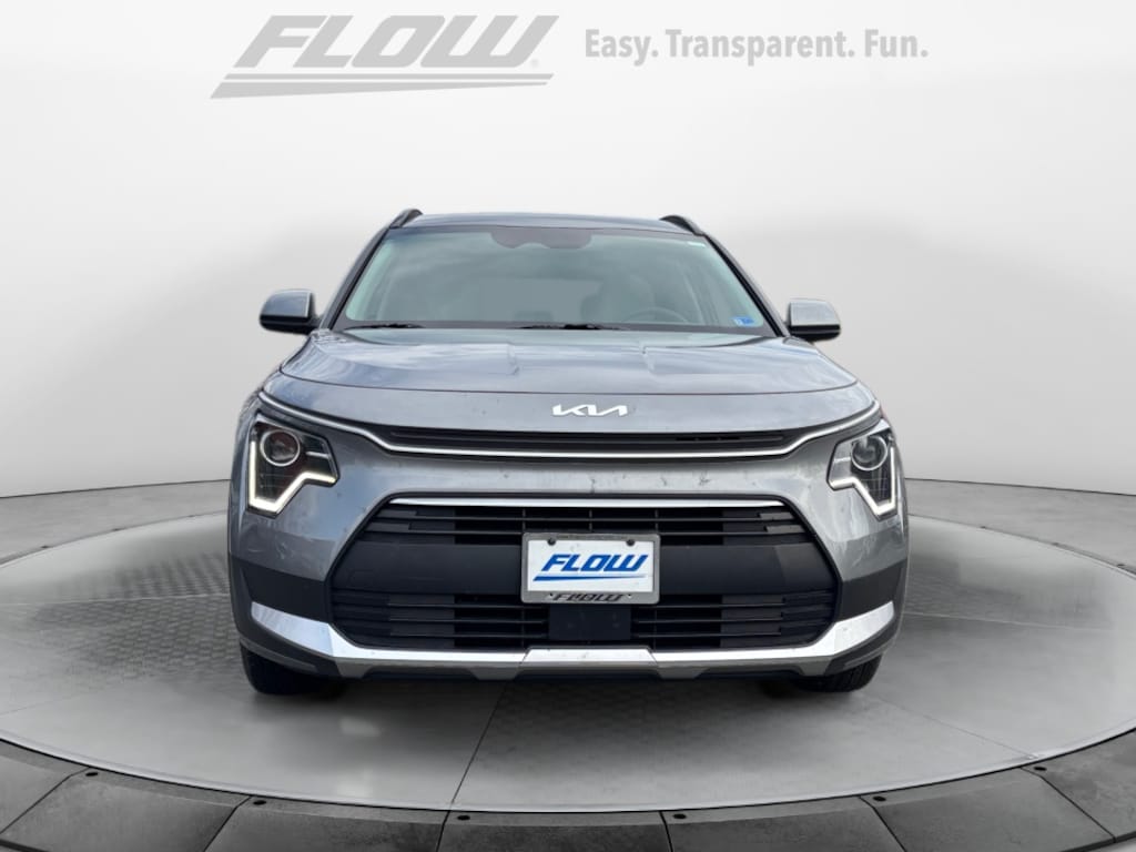 Certified 2025 Kia Niro EX SUV