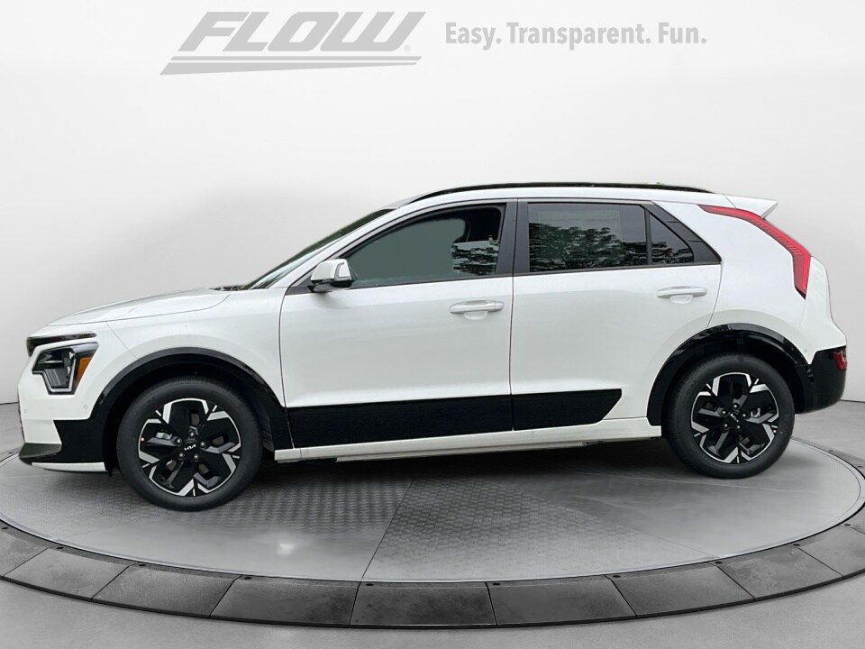 2025 Kia Niro EV Wave photo 2