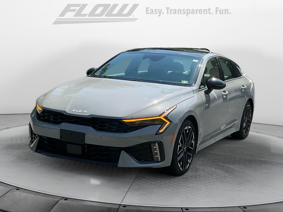 2025 Kia K5 GT photo 3