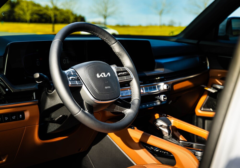Kia Telluride interior, including the steering wheel