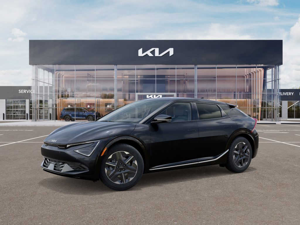 2025 Kia EV6 Light photo 2