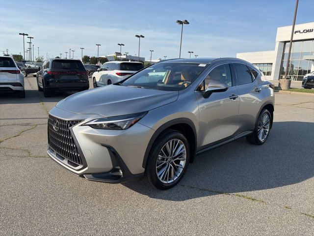 2025 Lexus NX 350h 350h Premium AWD's photo