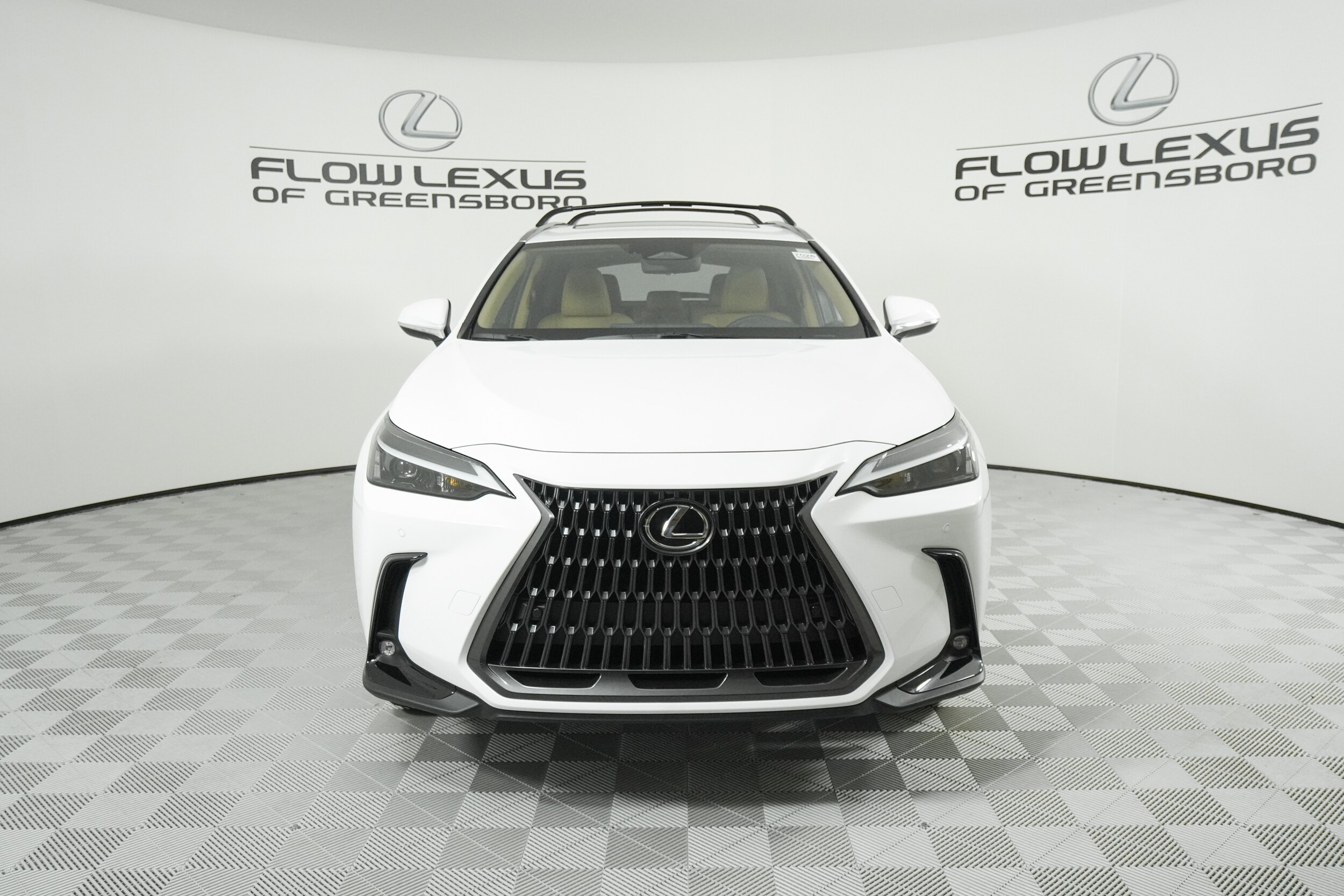 2026 Lexus NX 350h Premium photo 2