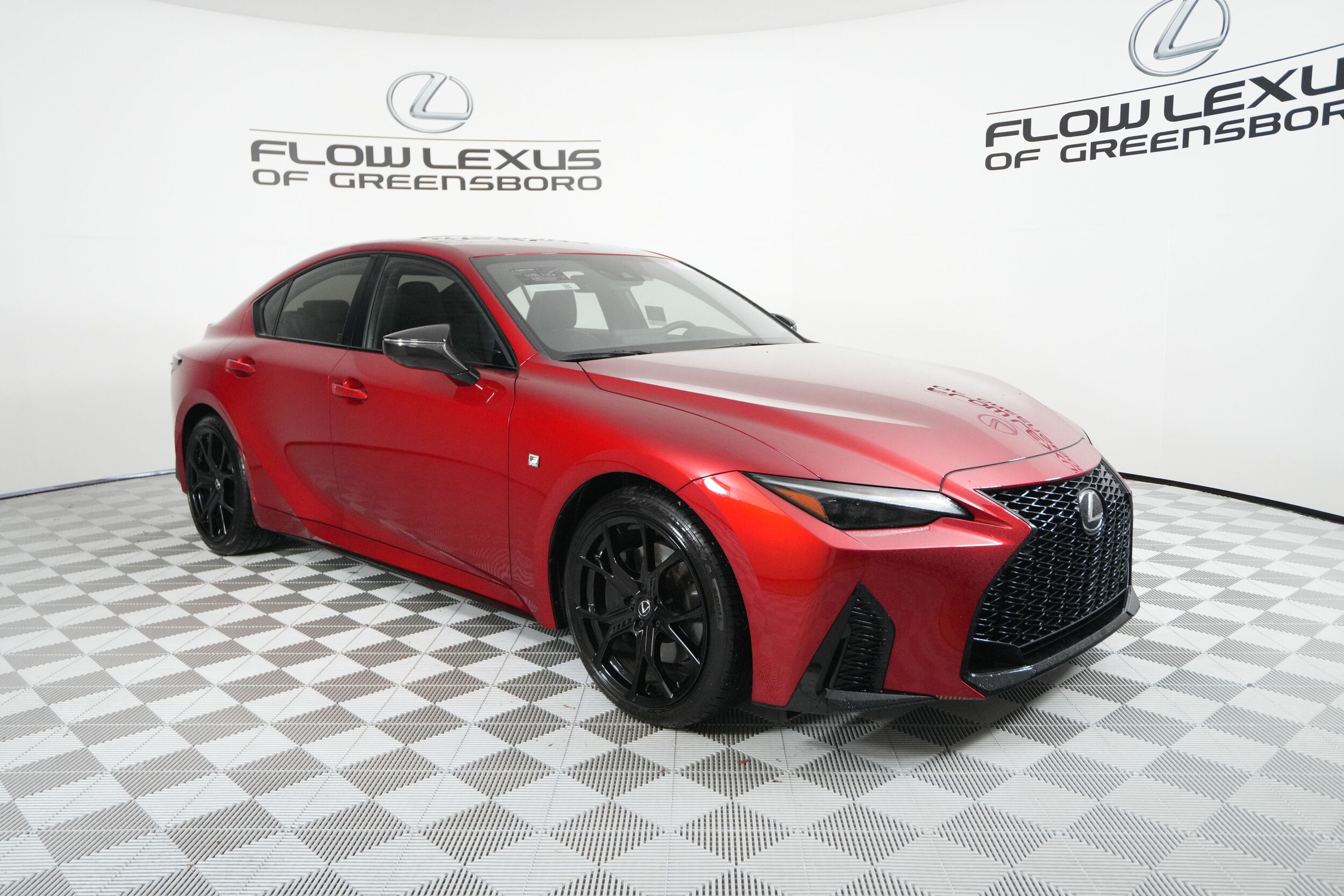 2025 Lexus IS 350 F SPORT photo 3