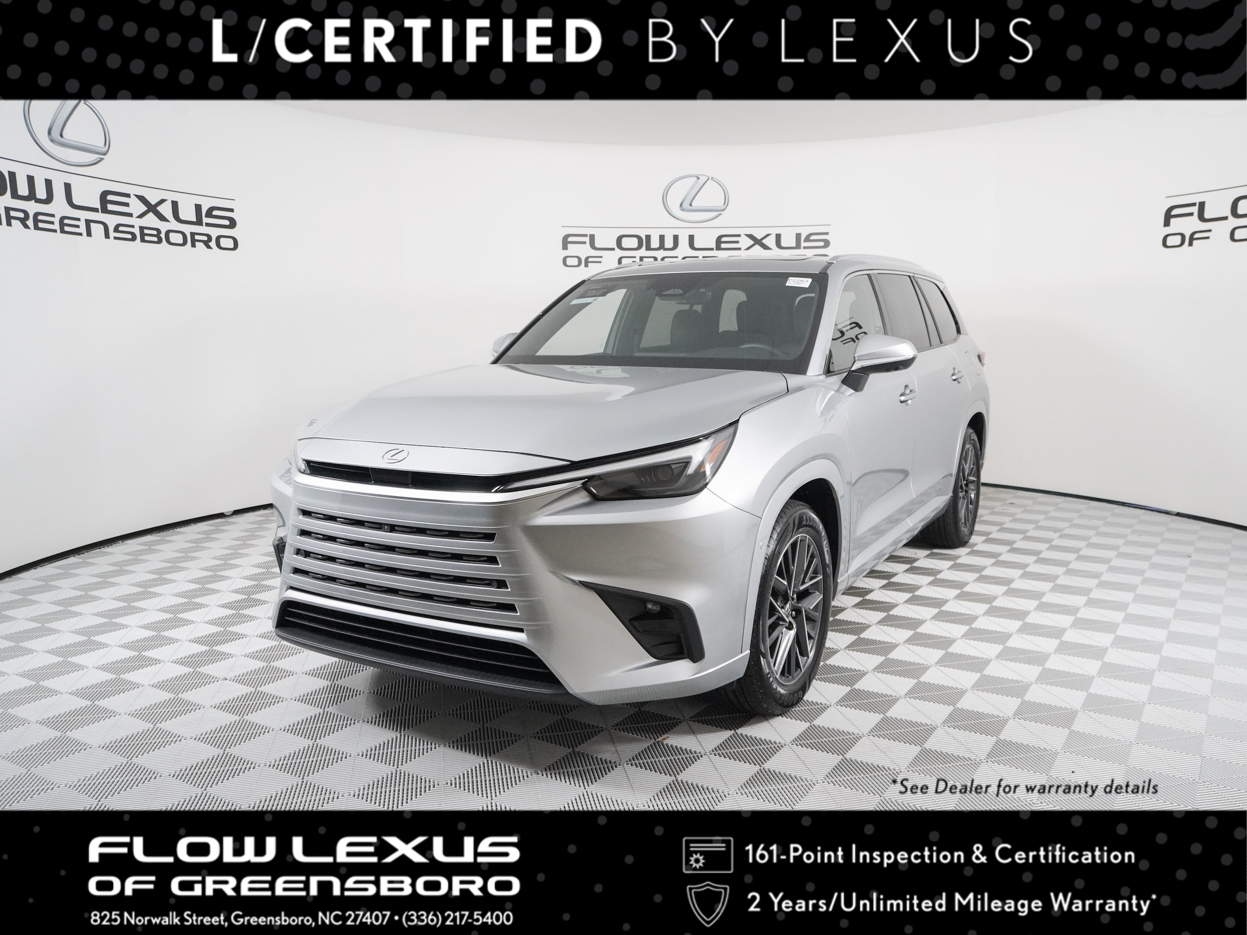 2025 Lexus TX Premium's photo