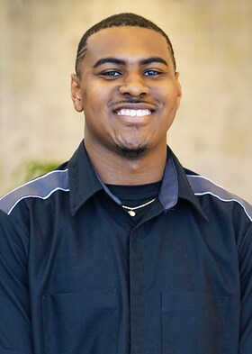 Staff member JALEN WALKER from ID_0cbe8cbcae93