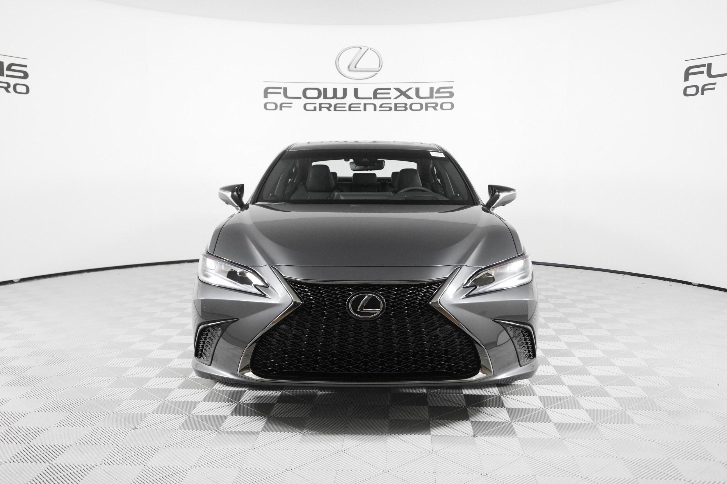 2025 Lexus ES 350 F SPORT Handling photo 2