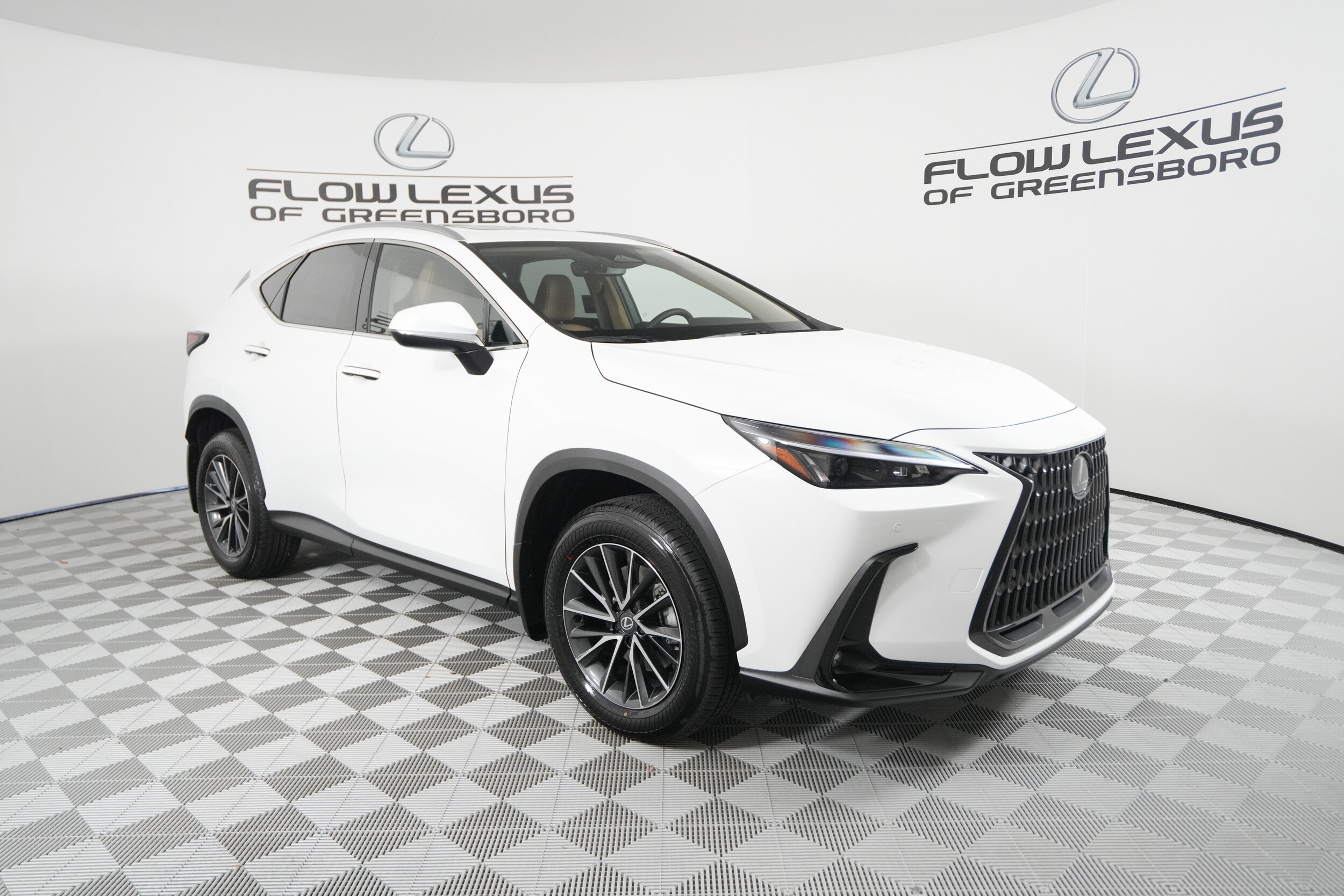 2026 Lexus NX 350 AWD photo 2
