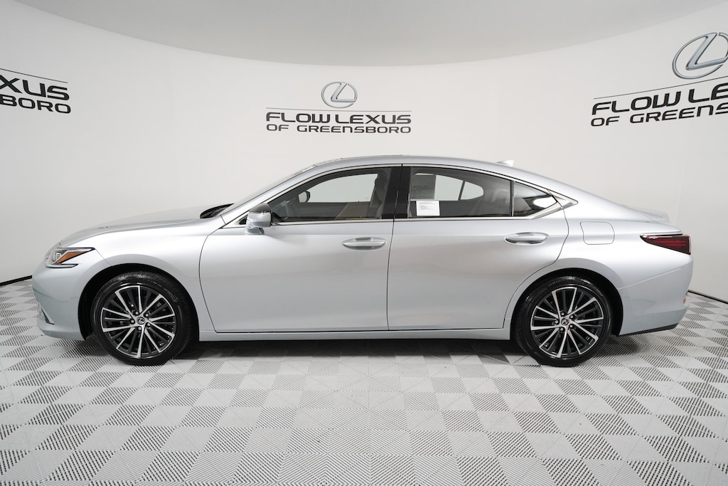 New 2025 Lexus ES 350 SEDAN