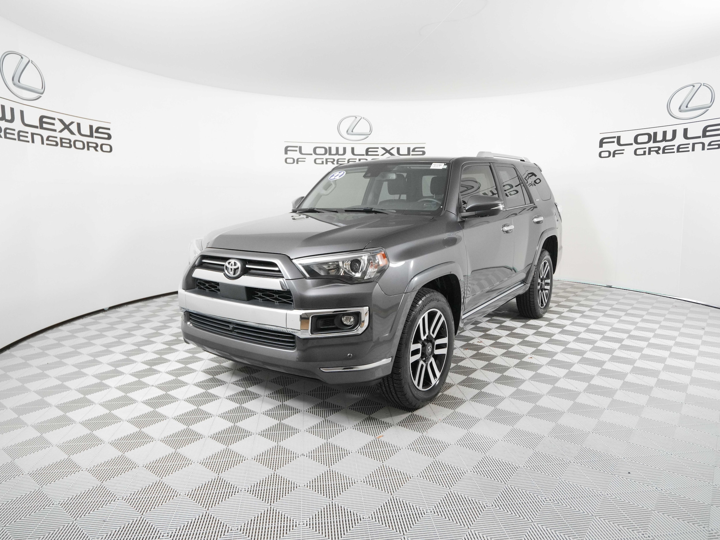 2022 Toyota 4Runner Limited's photo