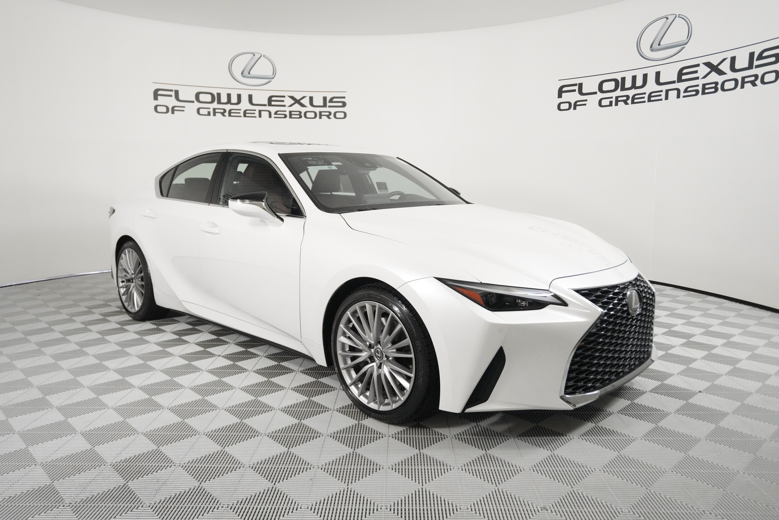 2024 Lexus IS 300 photo 3