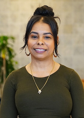 Staff member KAYLA MITCHELL from ID_5a1ed1127add