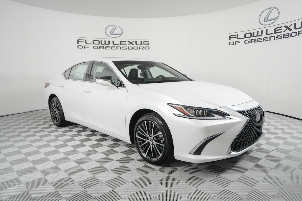 New 2025 Lexus ES 300h SEDAN