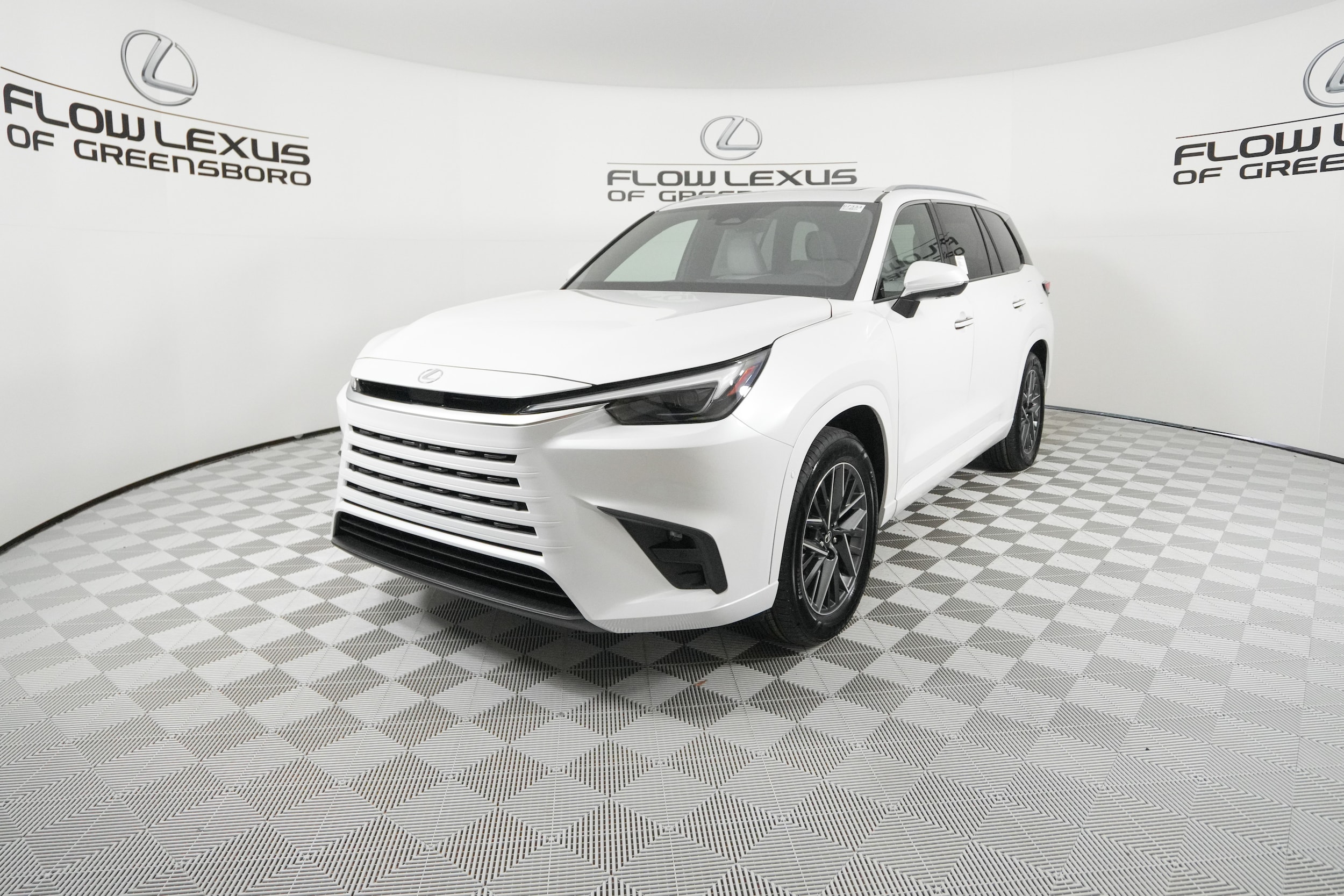 2026 Lexus TX Premium's photo