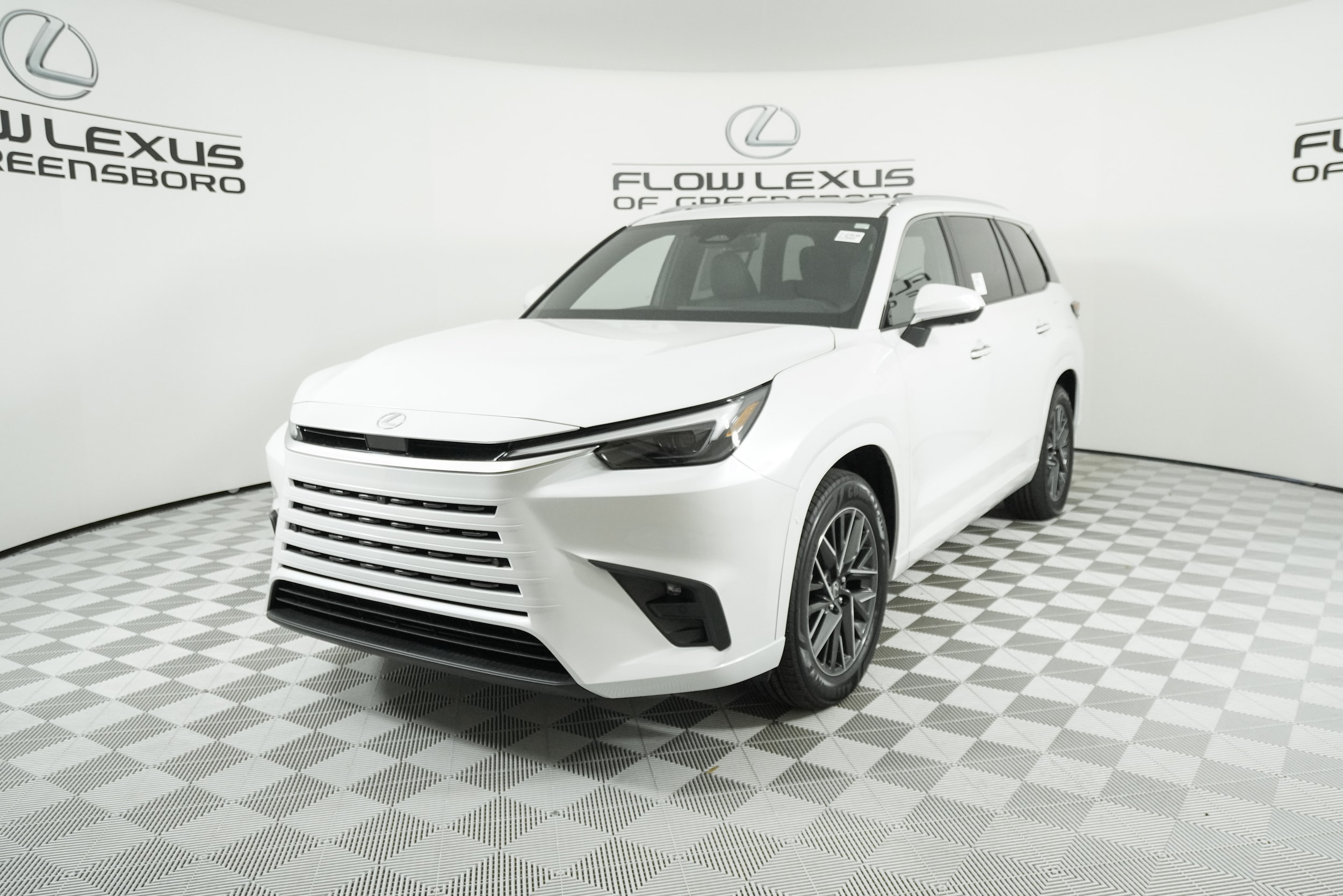 2026 Lexus TX Premium's photo