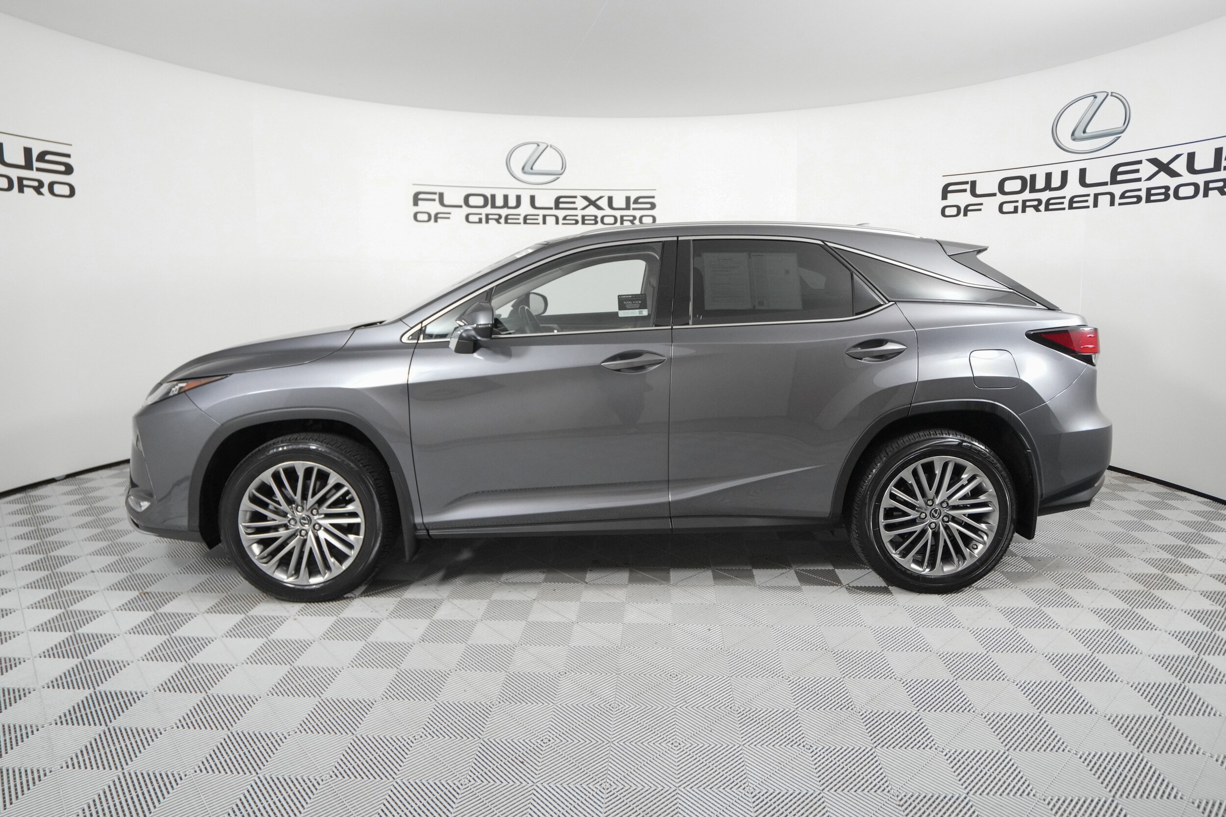 2021 Lexus RX 350 photo 3