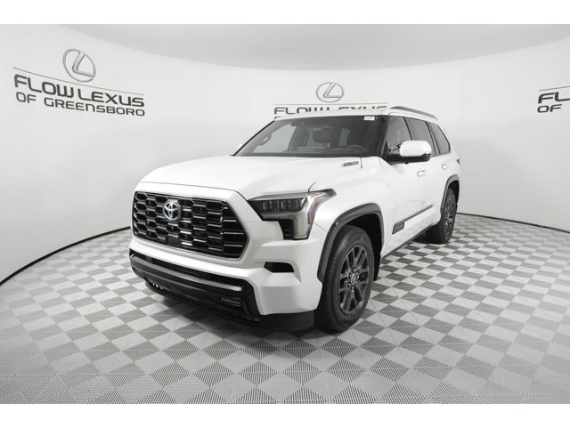 2023 Toyota Sequoia Platinum 4WD i-FORCE MAX Hybrid's photo