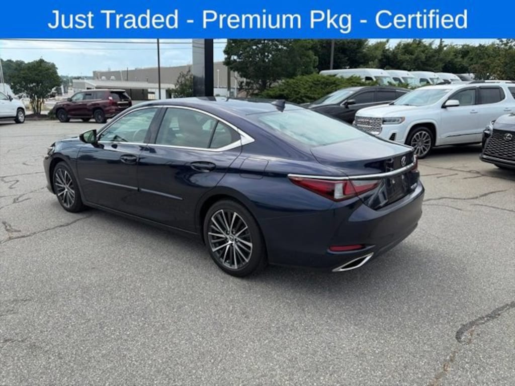 Certified 2022 Lexus ES 350 Premium Package Sedan