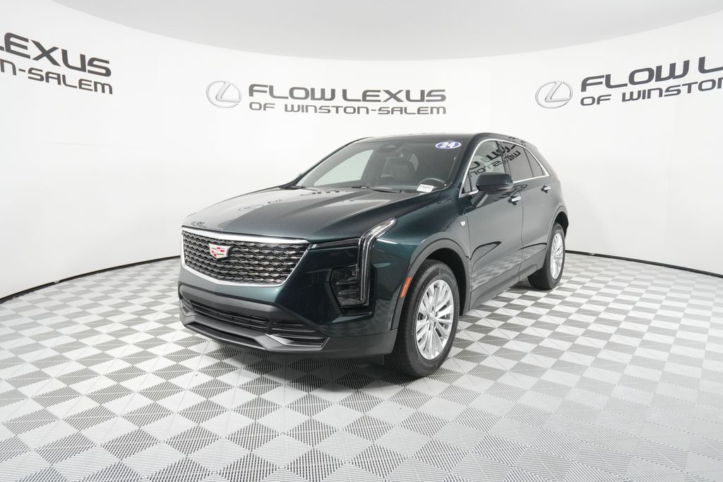 2024 Cadillac XT4 Luxury's photo