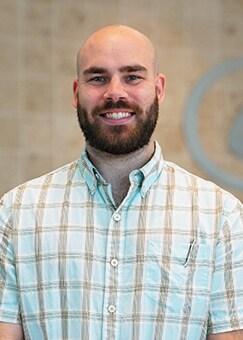 Staff member JACOB LOESCHE from ID_f62893c77fcb