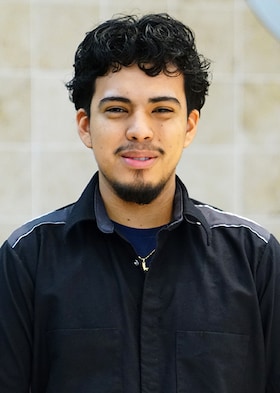 Staff member JESUS RAMIREZ from ID_eb568702717f