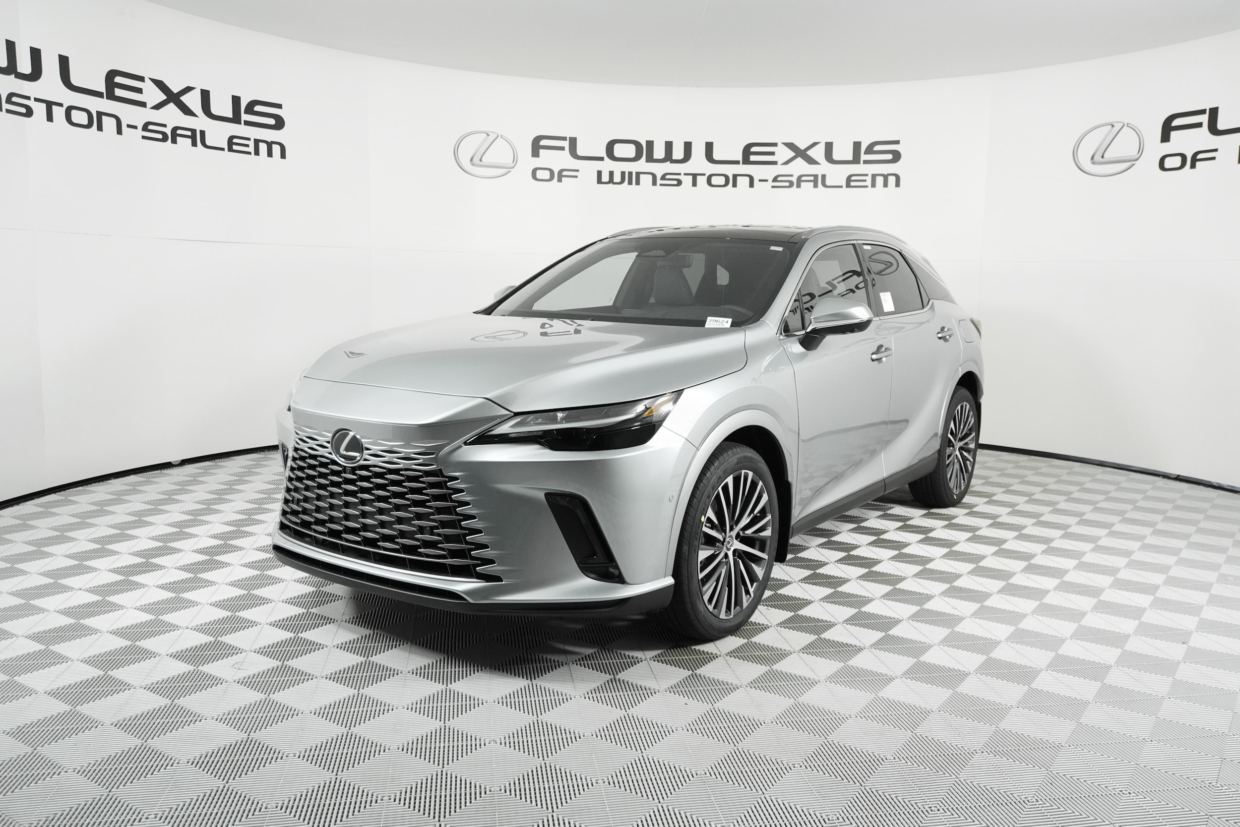 2026 Lexus RX Hybrid 350h's photo