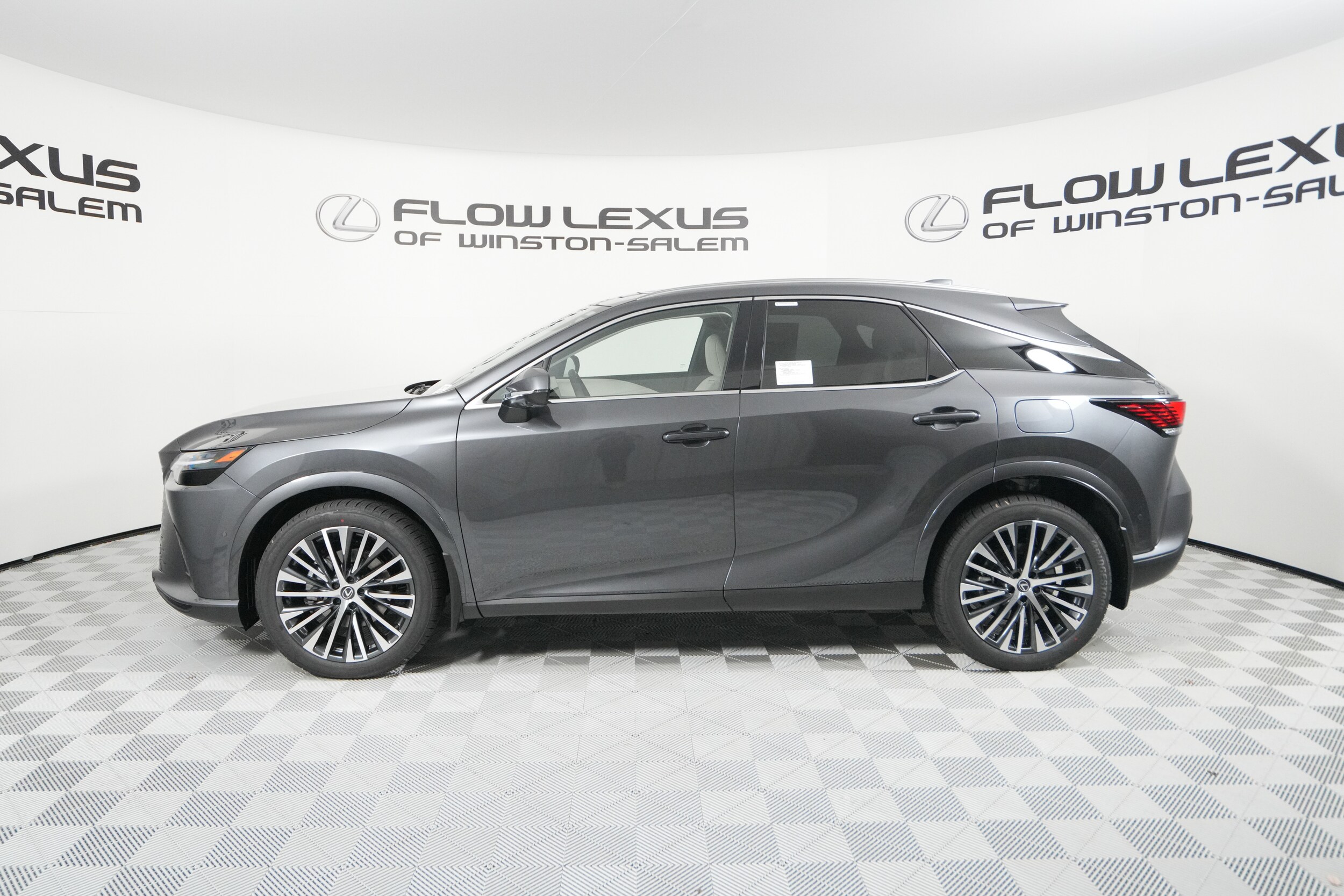 2025 Lexus RX 350 Premium photo 2