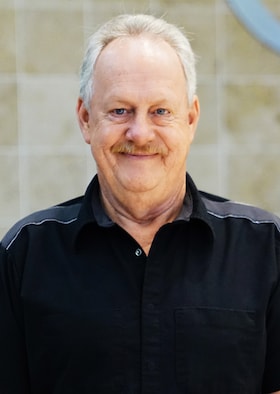 Staff member DANA SPEARS from ID_eb568702717f