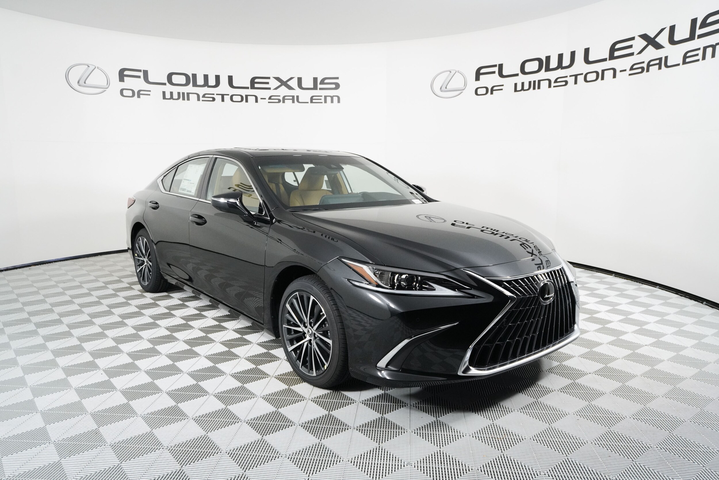2025 Lexus ES 350 Premium photo 3