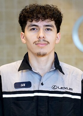 Staff member SAM DELGADO from ID_be70363daa0a