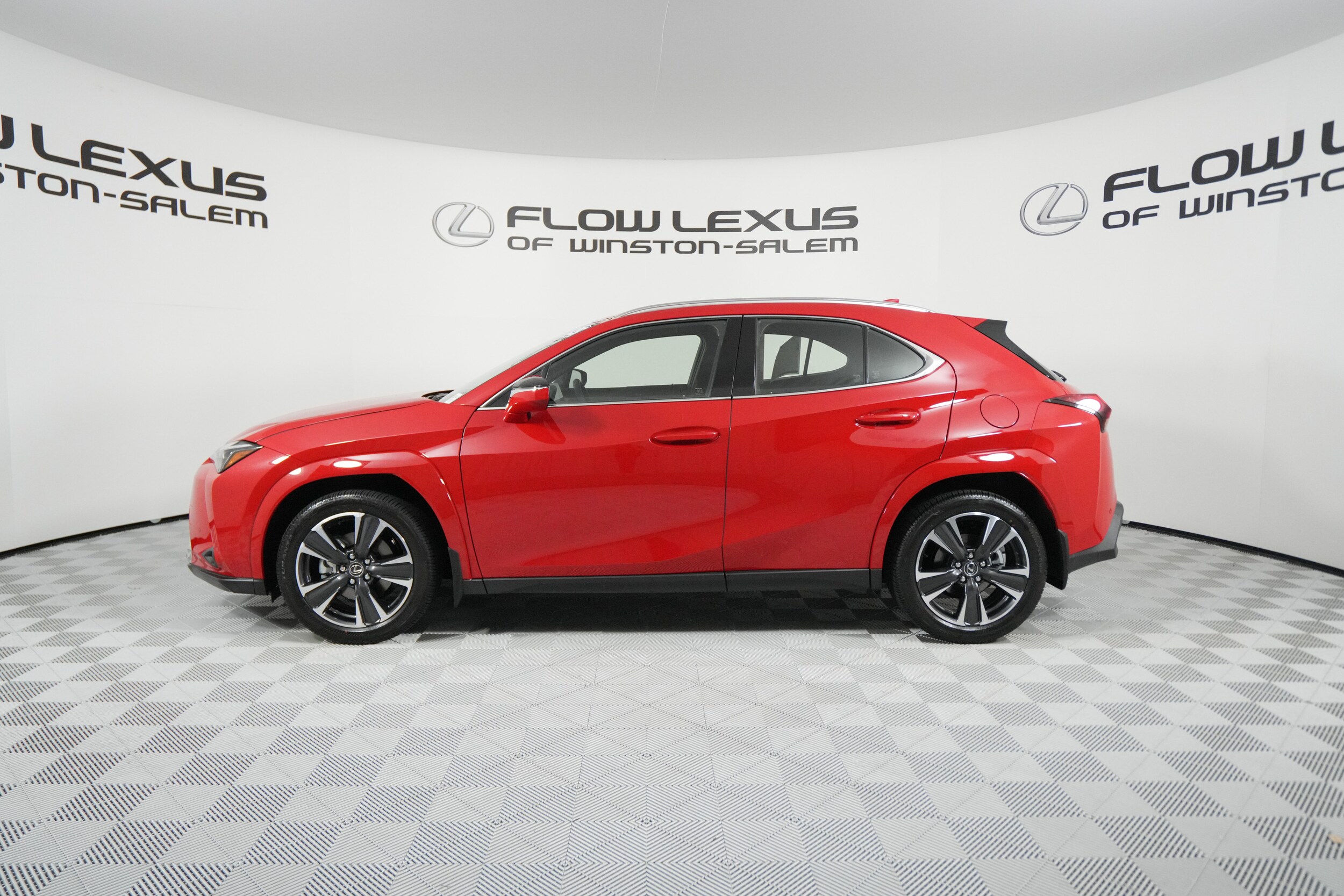 2025 Lexus UX Premium photo 3