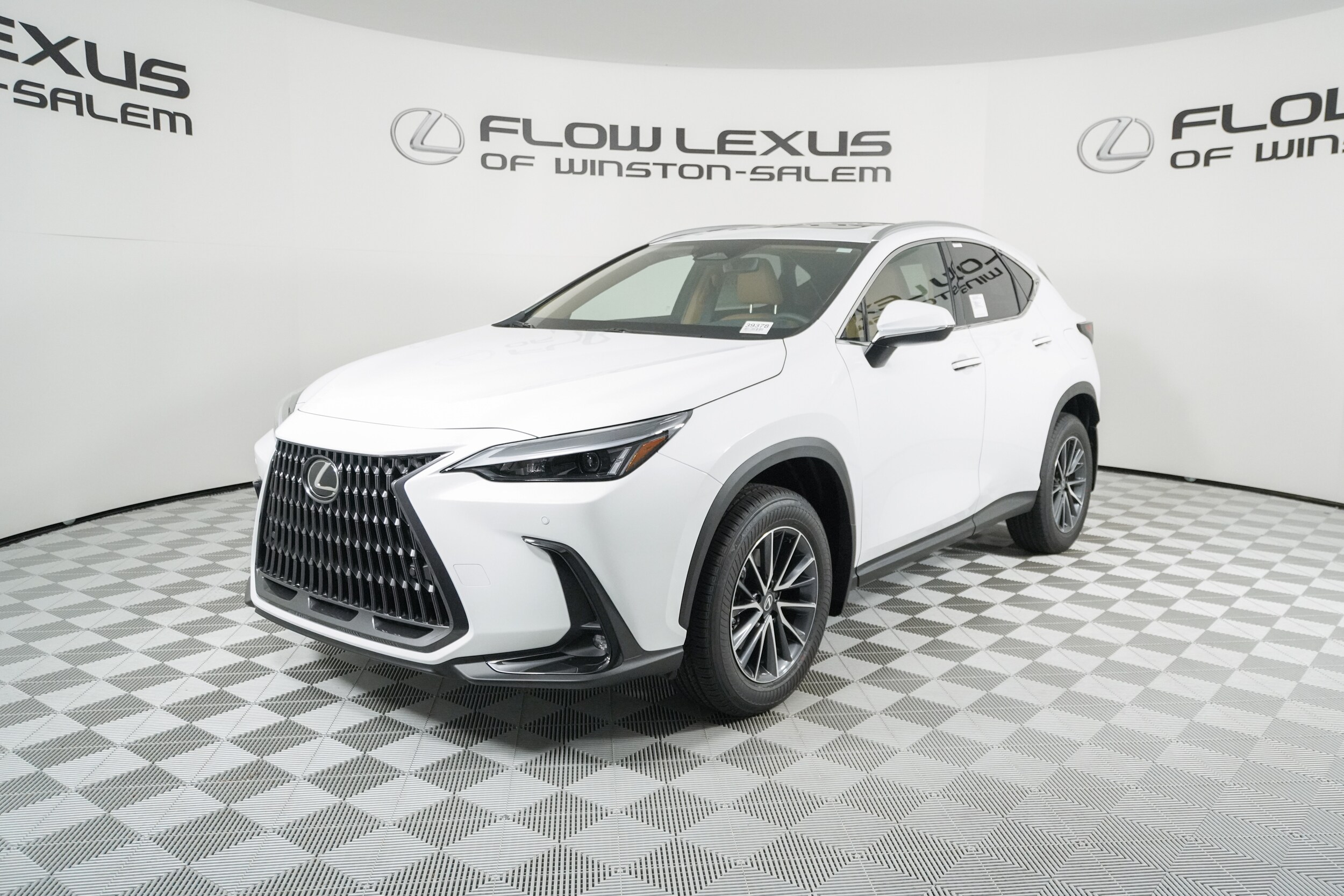 2026 Lexus NX 350's photo