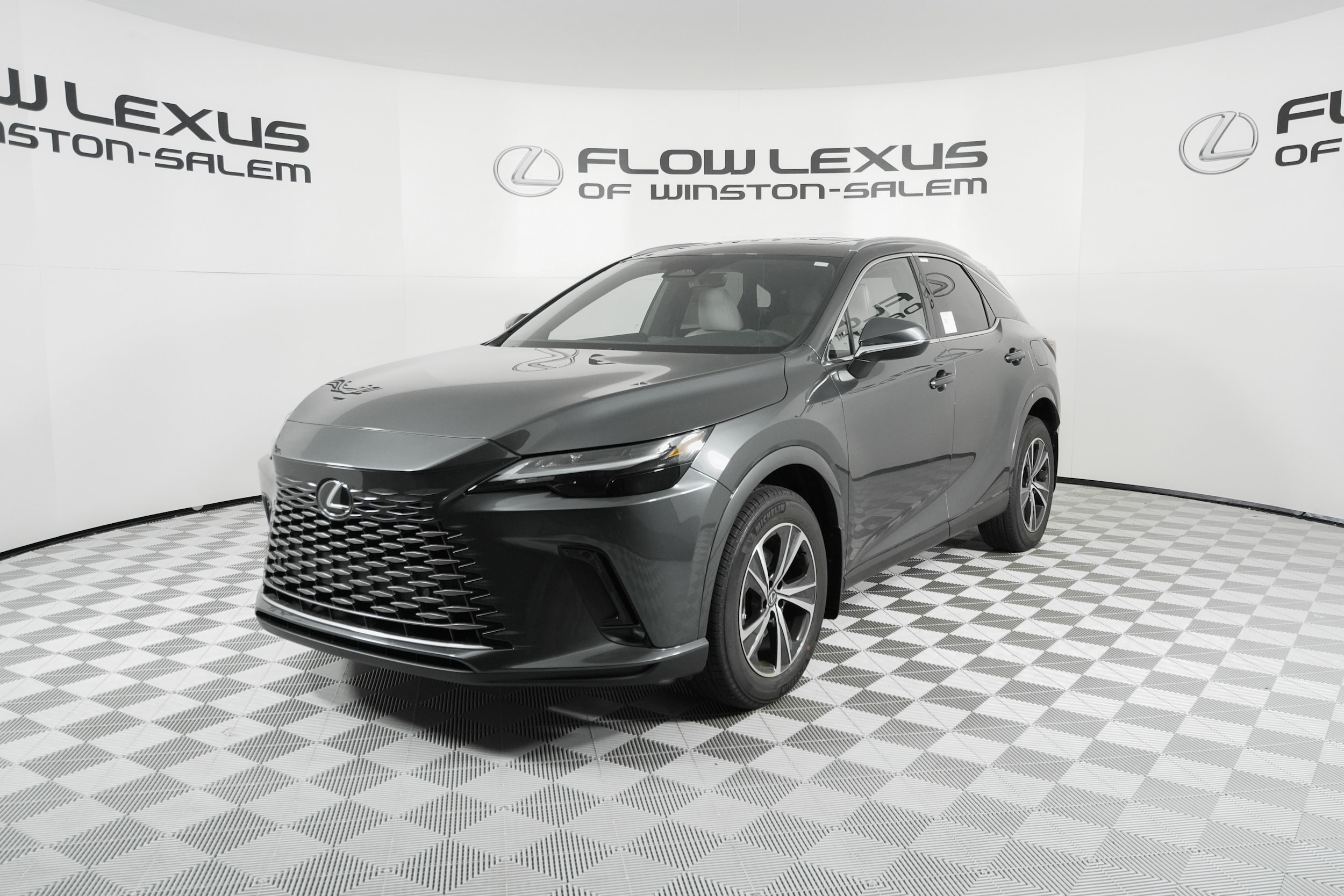2026 Lexus RX Hybrid 350h's photo