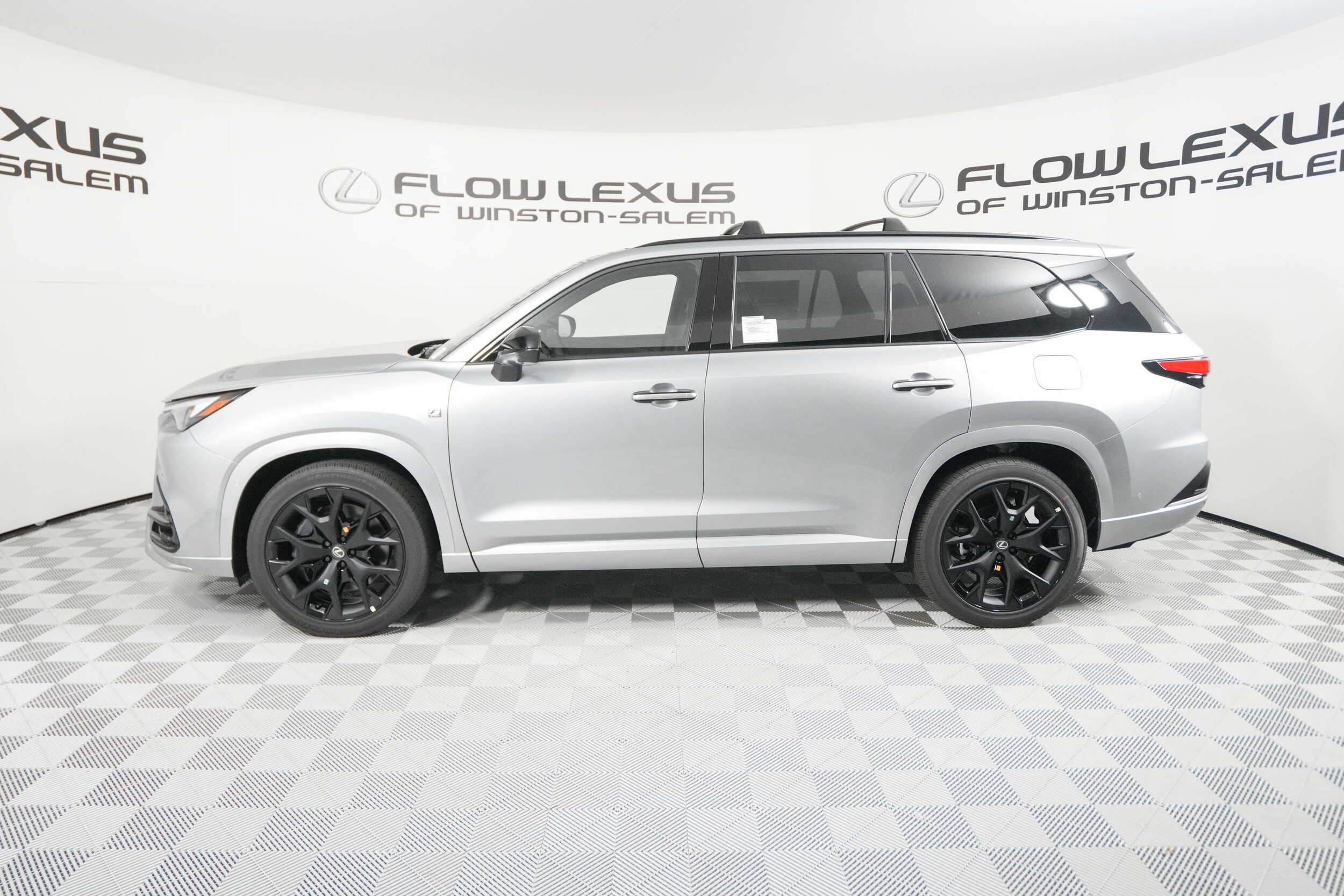 2026 Lexus TX 350 F SPORT photo 2