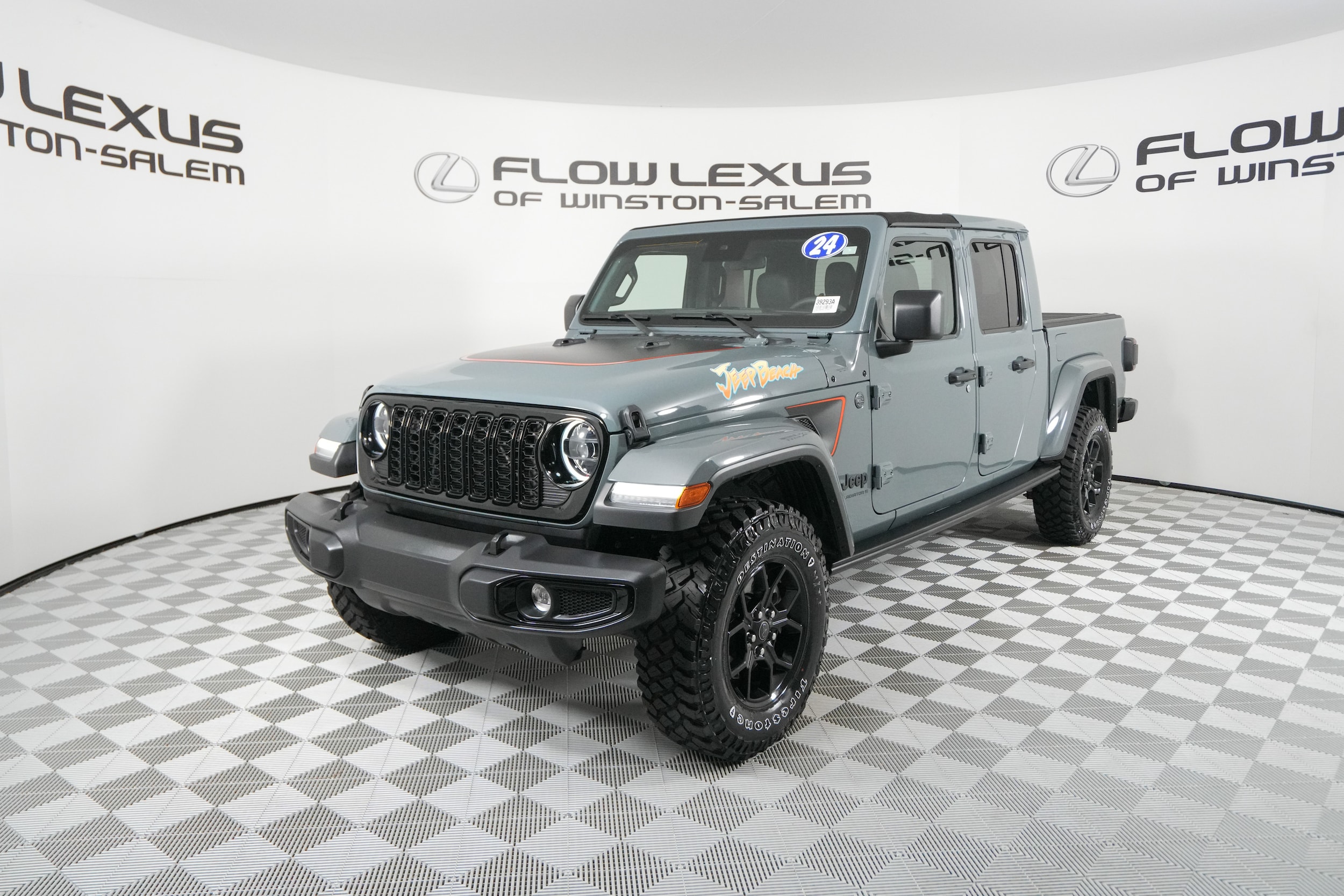 2024 Jeep Gladiator Jeep Beach