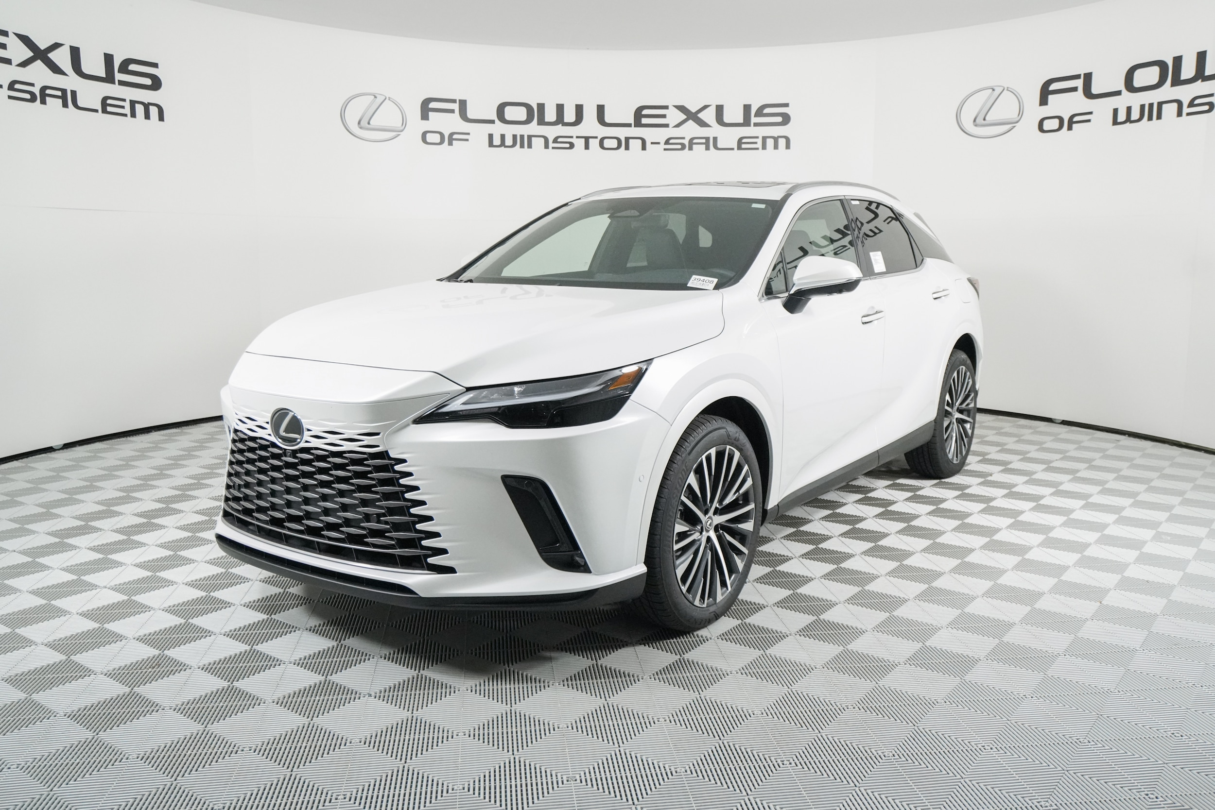 2025 Lexus RX 350's photo